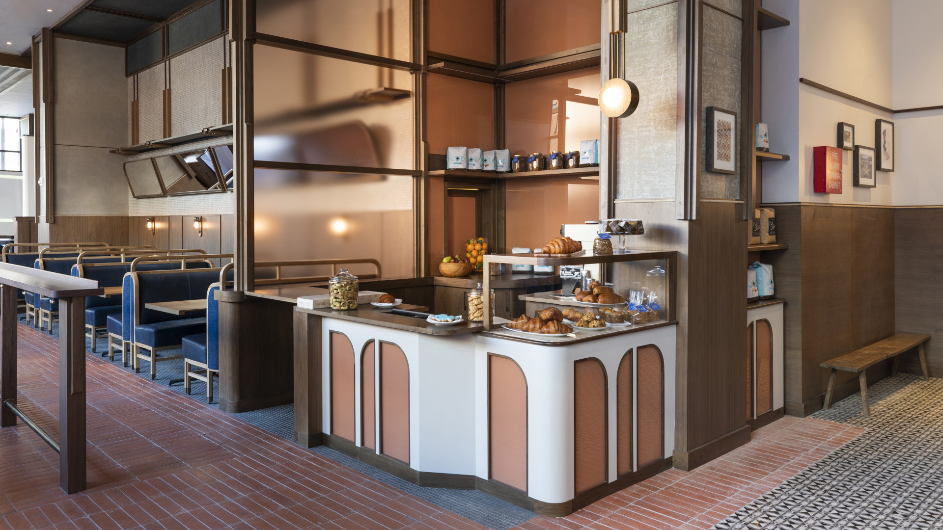 Terre cuite & tomettes intérieures  - Cap d'ail - La maison Marmorini