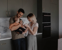 Cécile Na X la maison marmorini : Rénovation de son appartement niçois